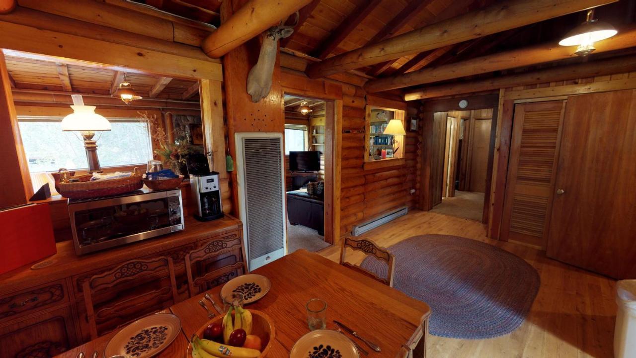 Bear Bait Cabin In Upper Valley With High Speed Wifi 红河 外观 照片